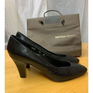 BOTTEGA VENETA Black Snakeskin VINTAGE Y2K 90’S Heels Pumps Shoes 8 AA W/ bag